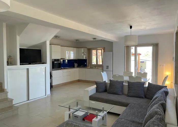 Casa Antonio Et Celine